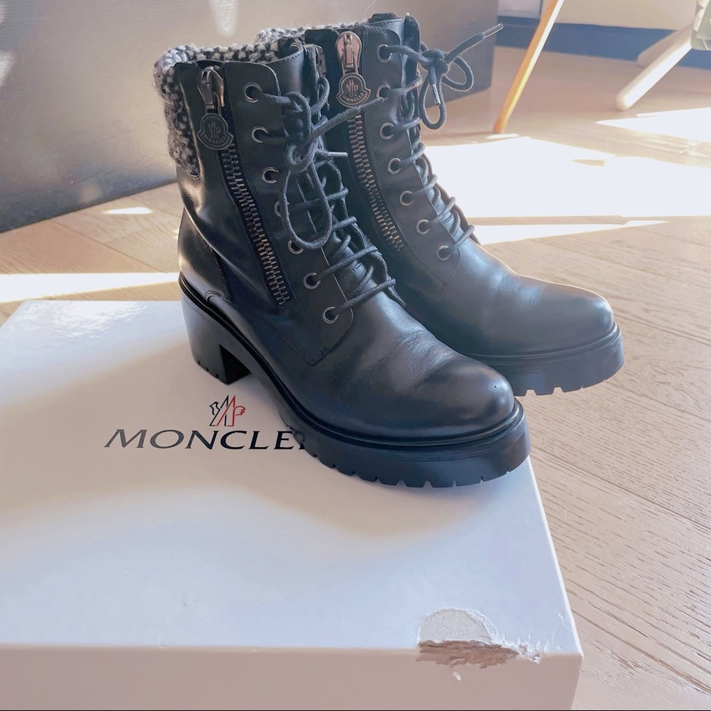 Block heel Moncler Viviane Combat Boots